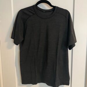 Lululemon Metal Vent Tech SS